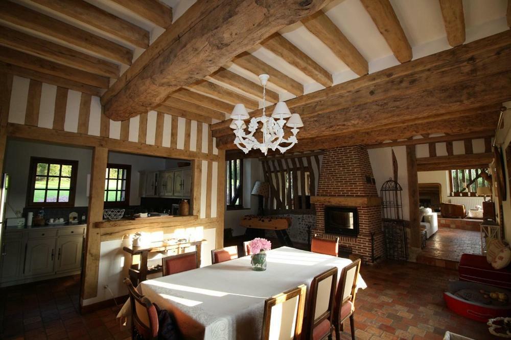 Maison Normande De Caractere A Colombages Saint-Hymer Zewnętrze zdjęcie